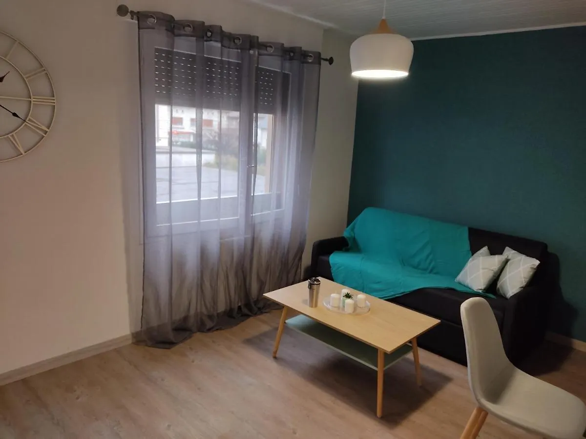 studio cosy proche du centre + parking gratuit Cluses France